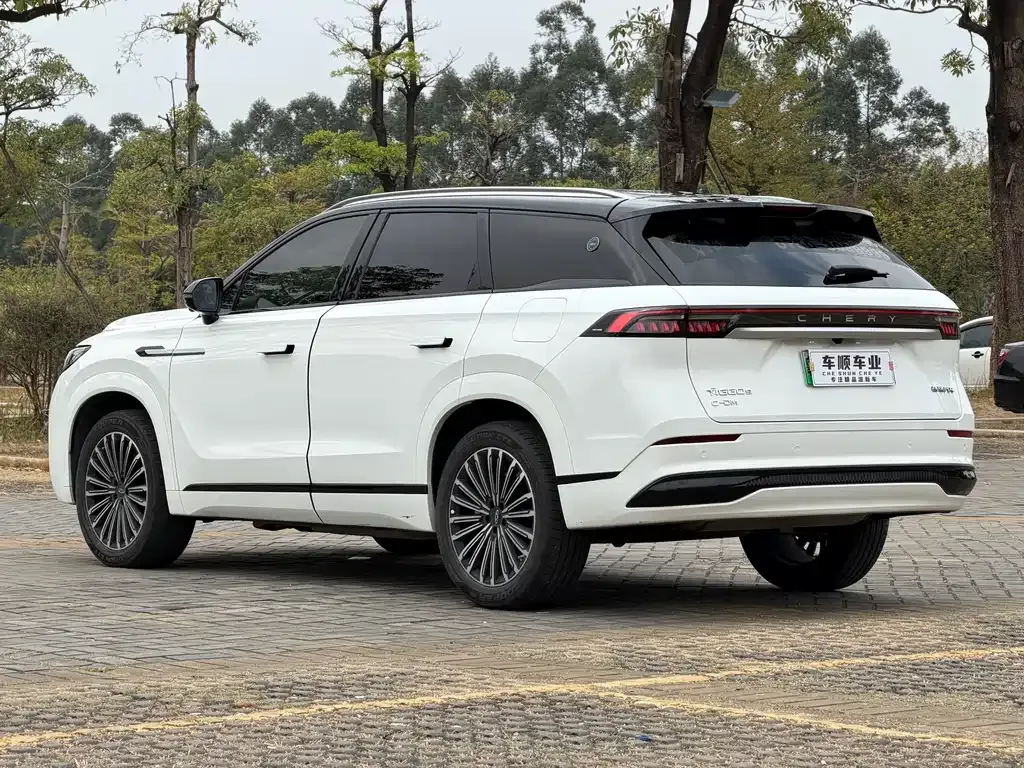 Chery Tiggo 9 C-DM — фото 9