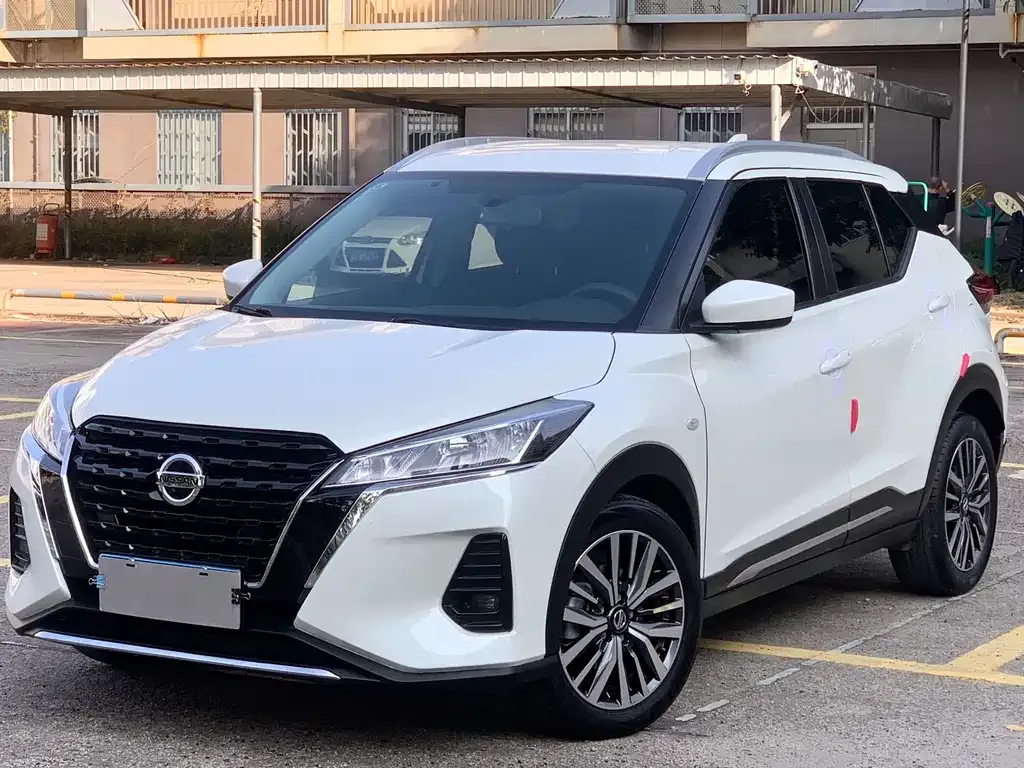 Nissan Kicks — фото 1