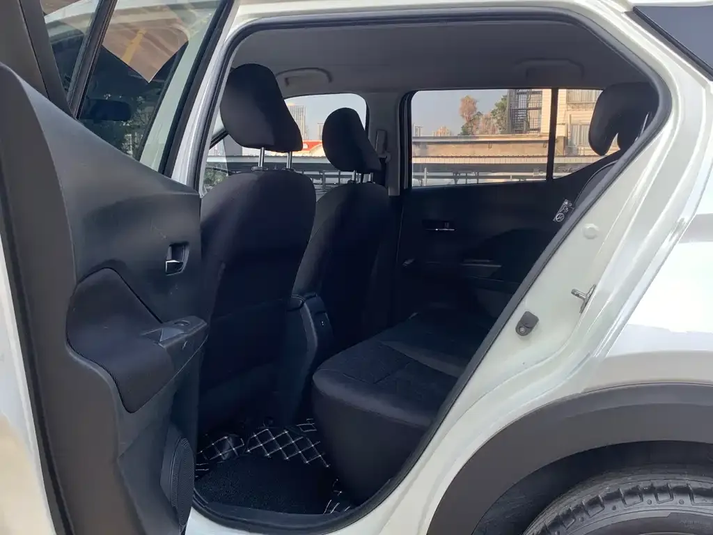Nissan Kicks — фото 2