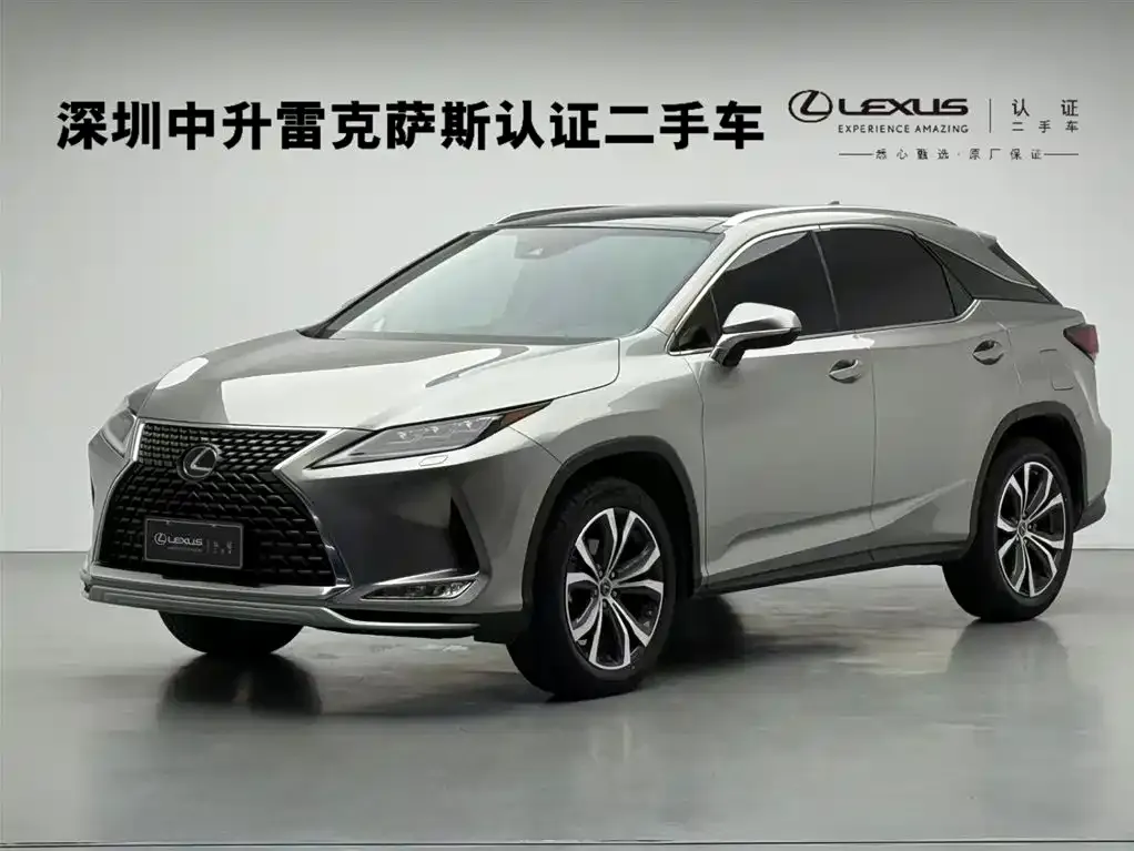 Lexus RX — фото 1