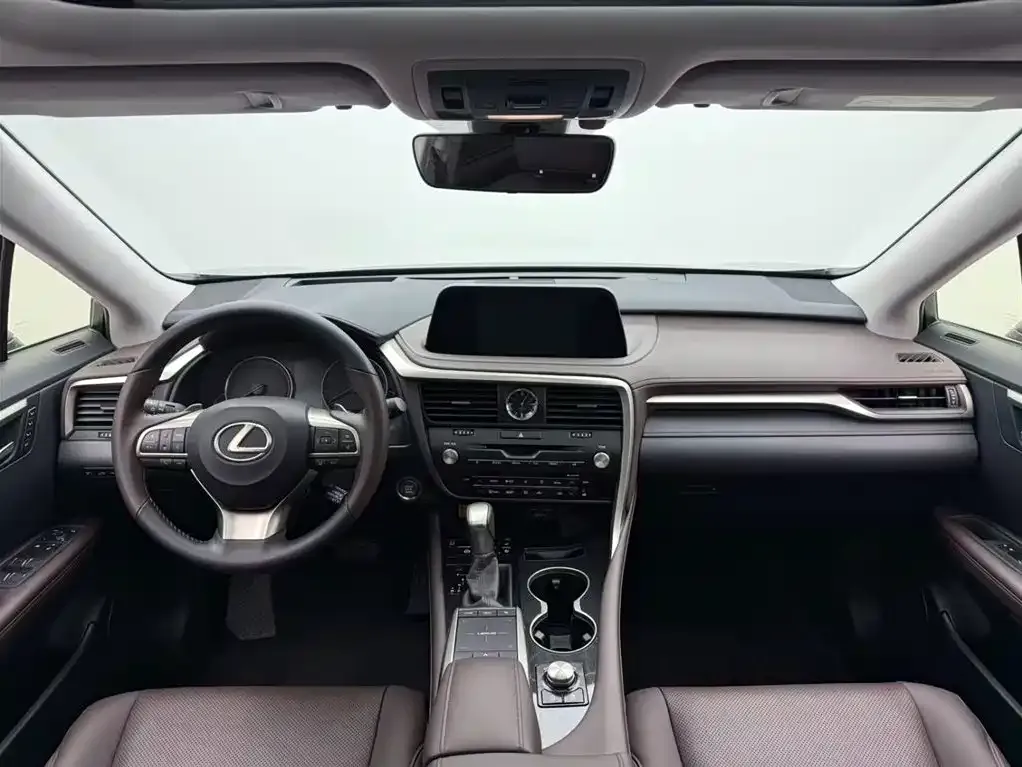 Lexus RX — фото 10