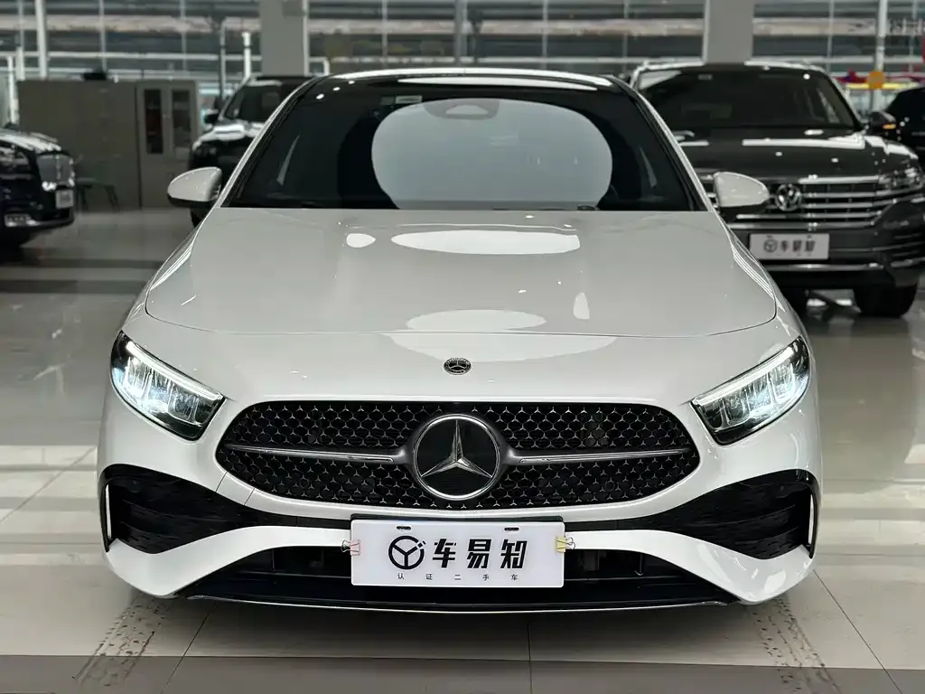 Mercedes-Benz A-Class — фото 10