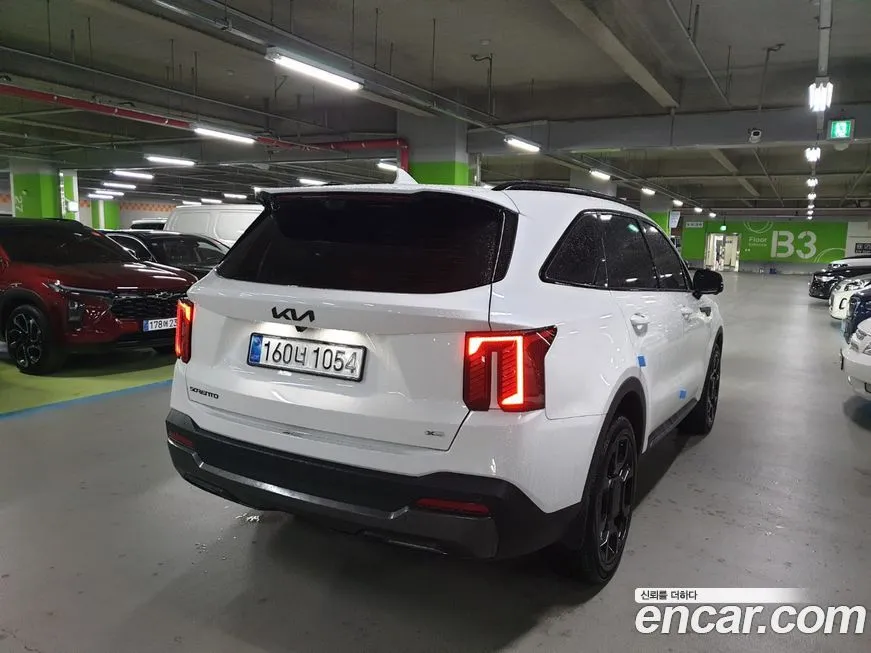 Kia Sorento — фото 8