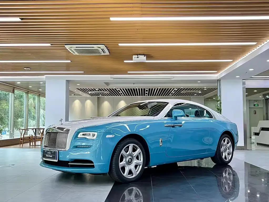 Rolls-Royce Wraith — фото 1