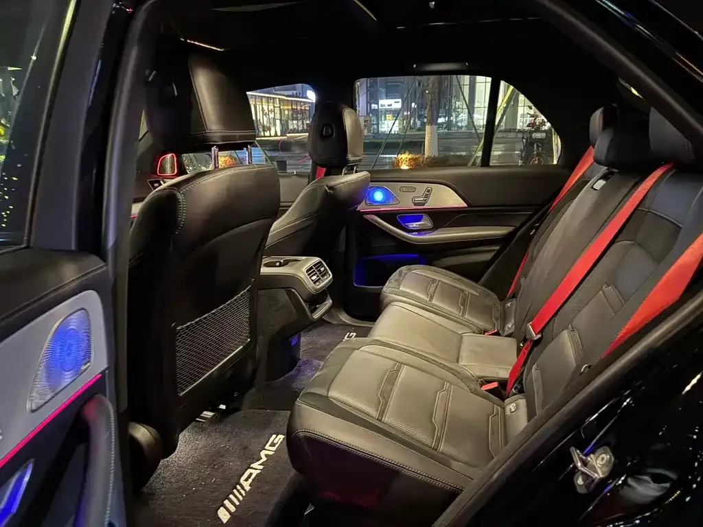Mercedes-Benz GLE AMG — фото 7