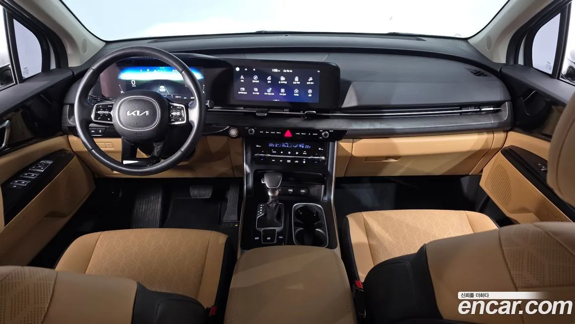 Kia Carnival — фото 10