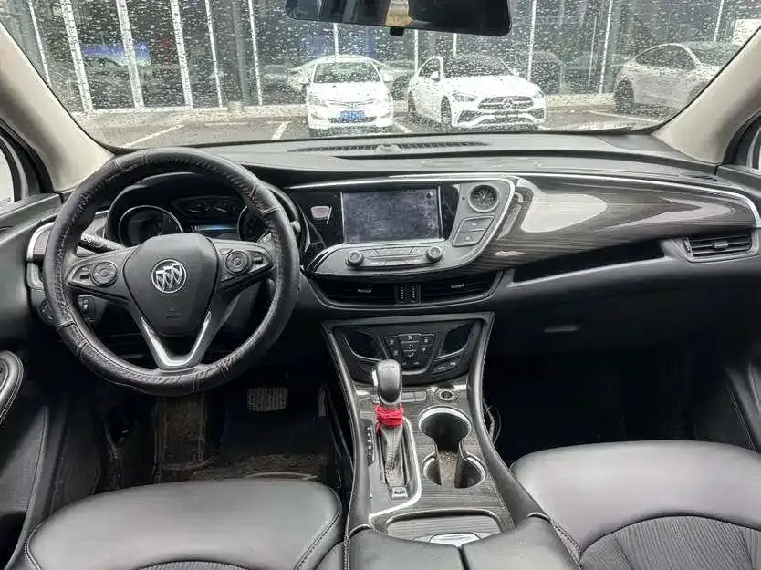 Buick Envision Plus — фото 6