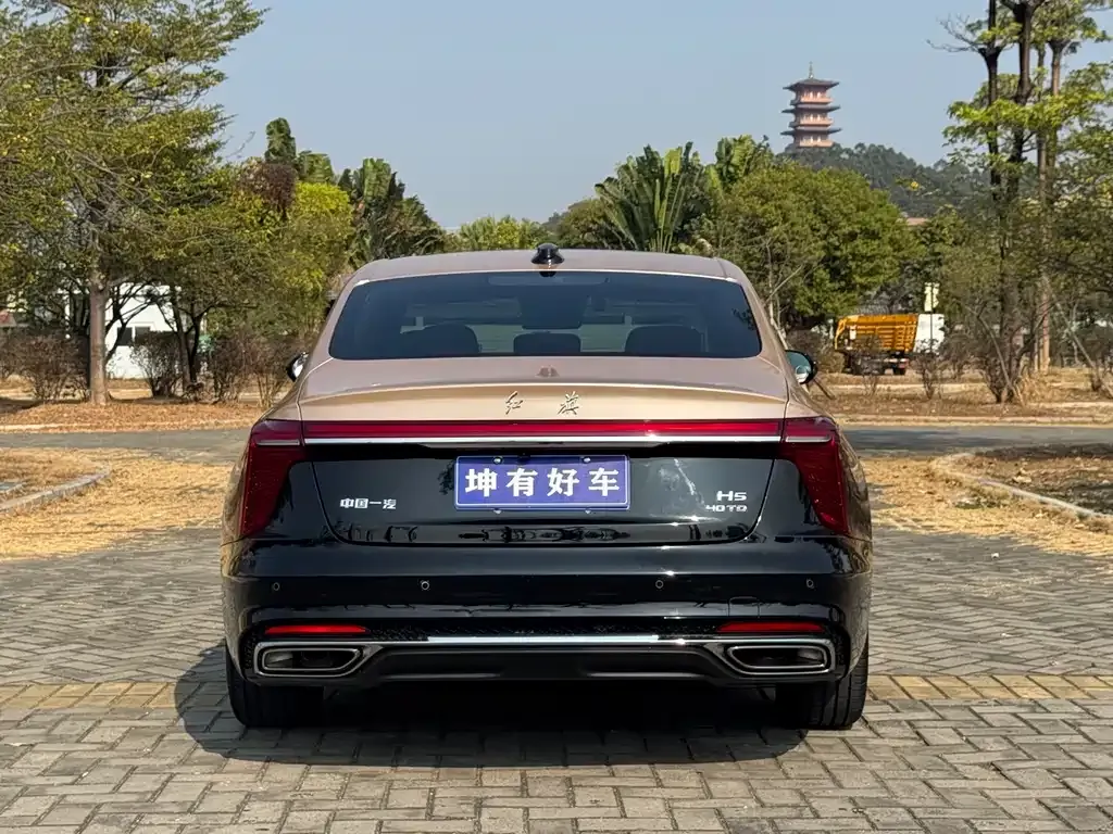 Hongqi H5 — фото 2