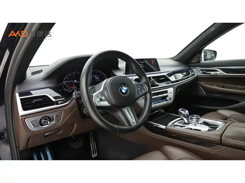 BMW 7 Series — фото 4