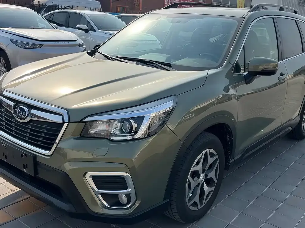 Subaru Forester — фото 6