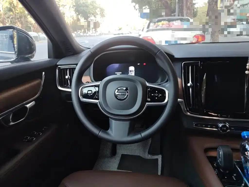 Volvo S90 — фото 10