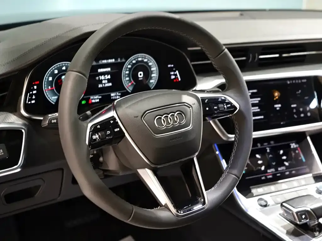 Audi A6L — фото 4