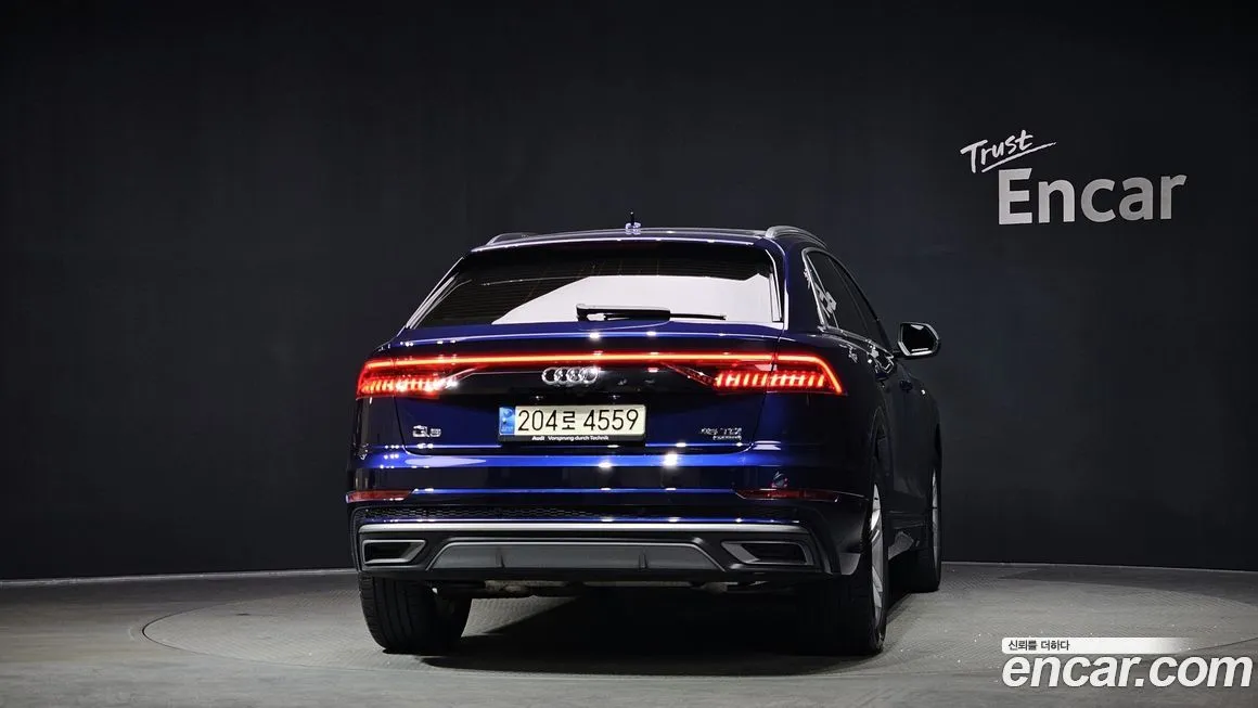 Audi Q8 — фото 3