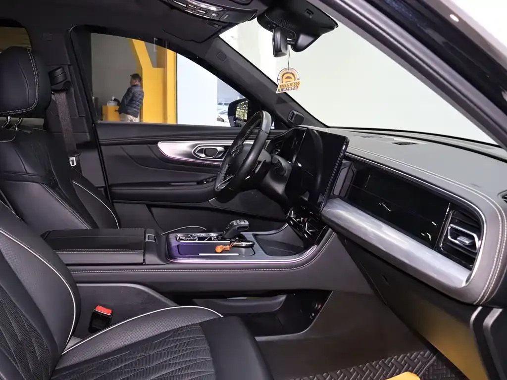 GAC Motor Trumpchi GS8 — фото 3