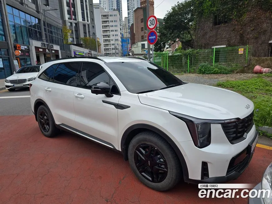 Kia Sorento — фото 5