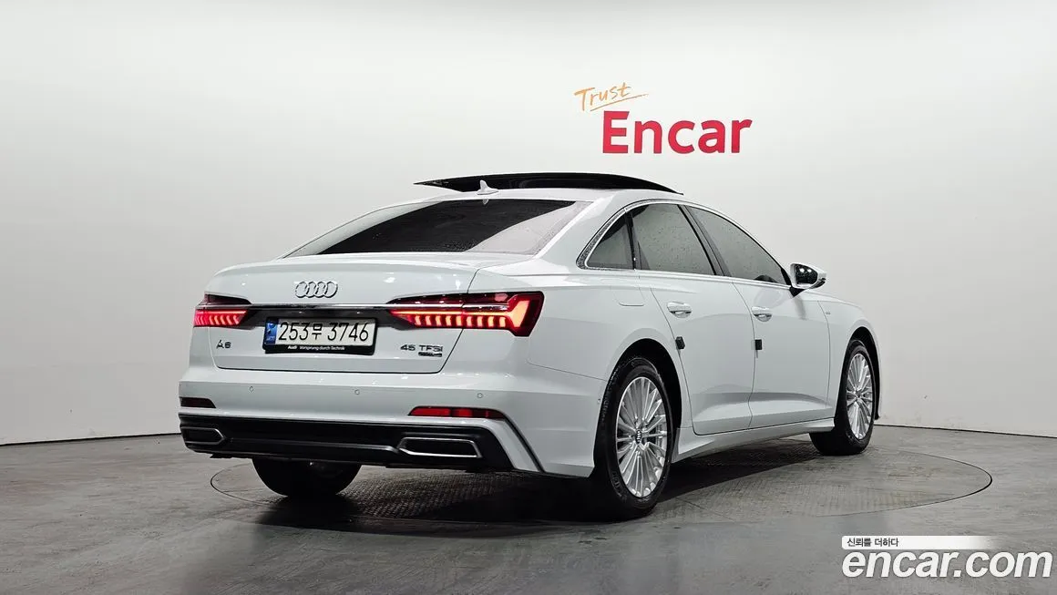 Audi A6 — фото 2