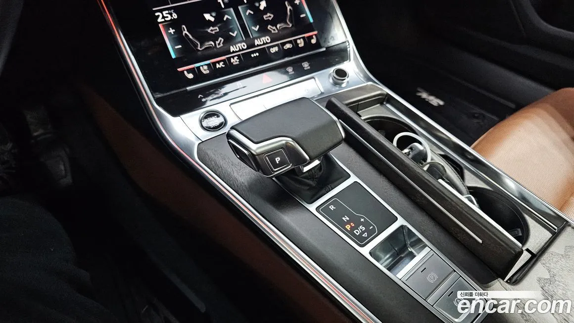 Audi A6 — фото 9