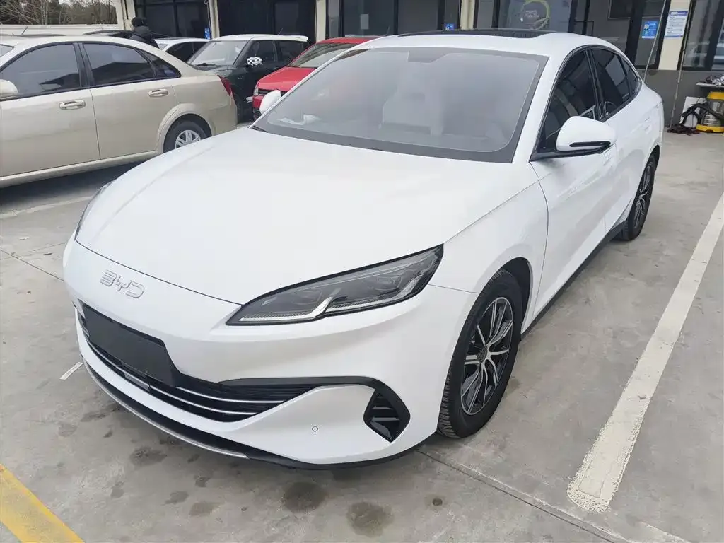 BYD Seal 06 — фото 1