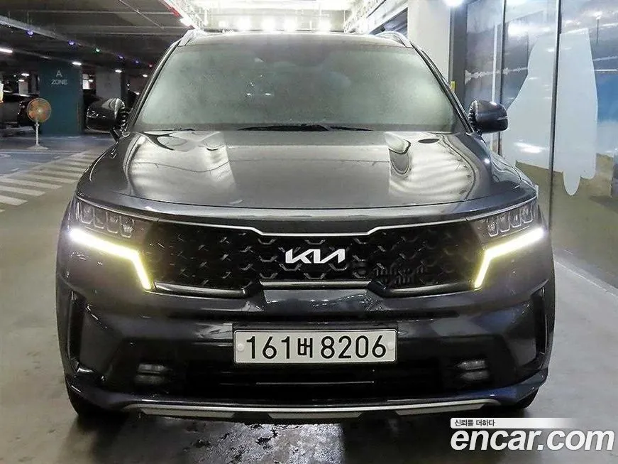 Kia Sorento — фото 9