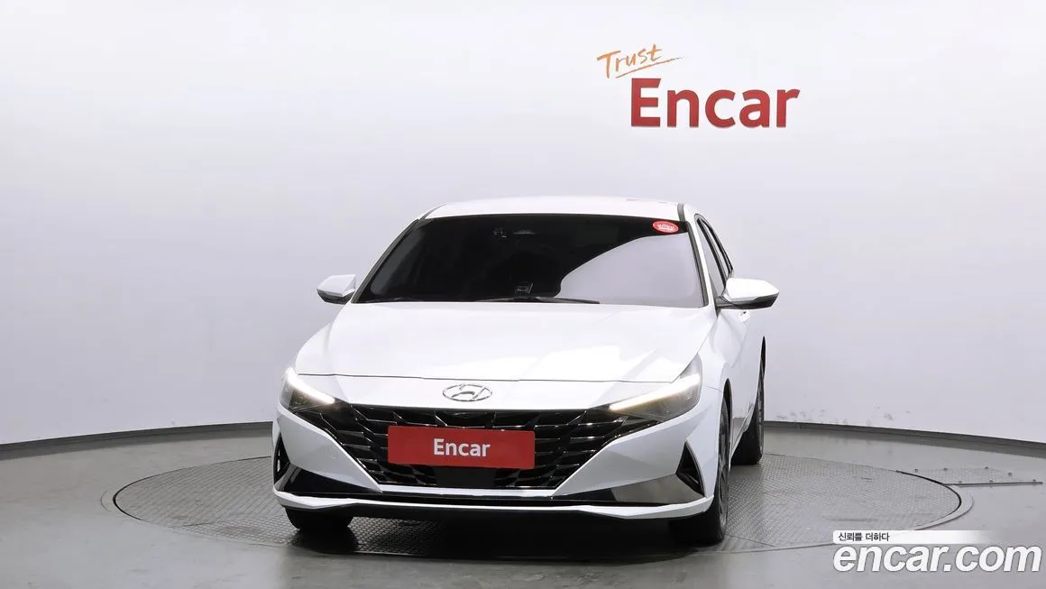 Hyundai AVANTE — фото 3