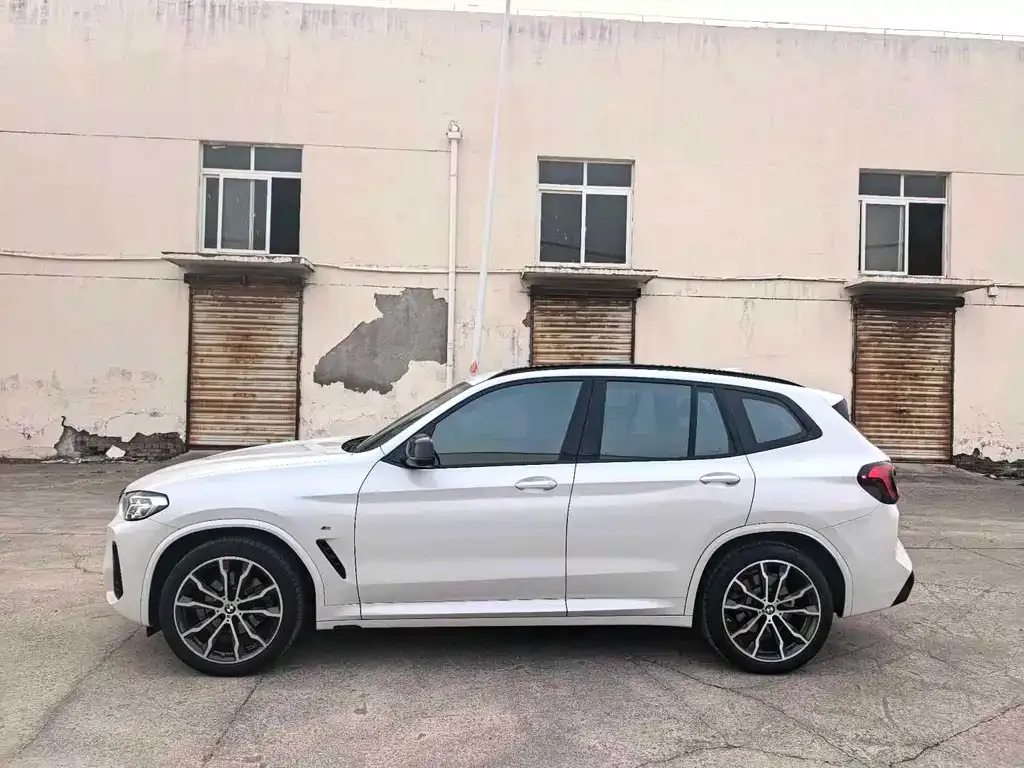 BMW X3 — фото 10