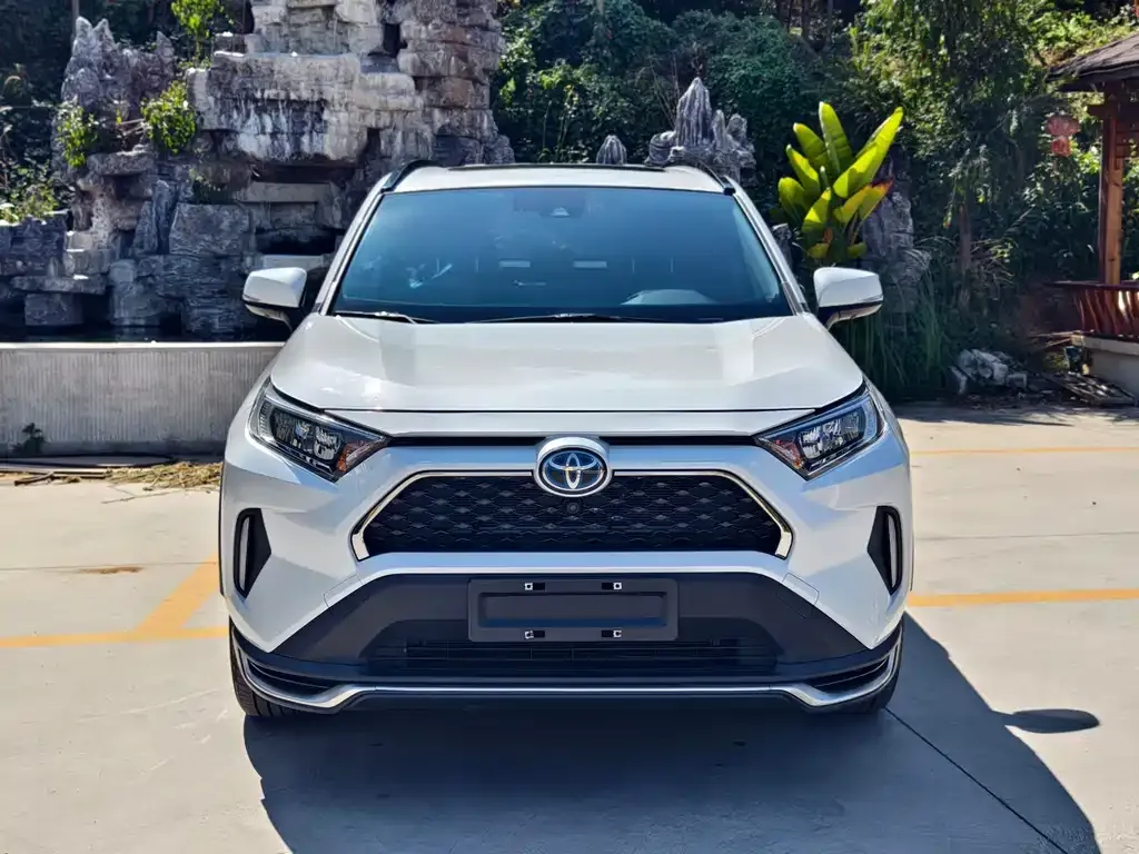 Toyota RAV4 Prime — фото 5