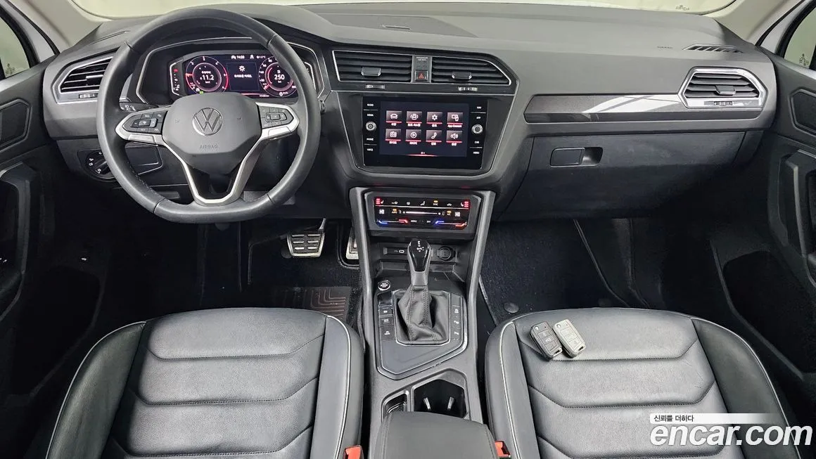 Volkswagen Tiguan — фото 6