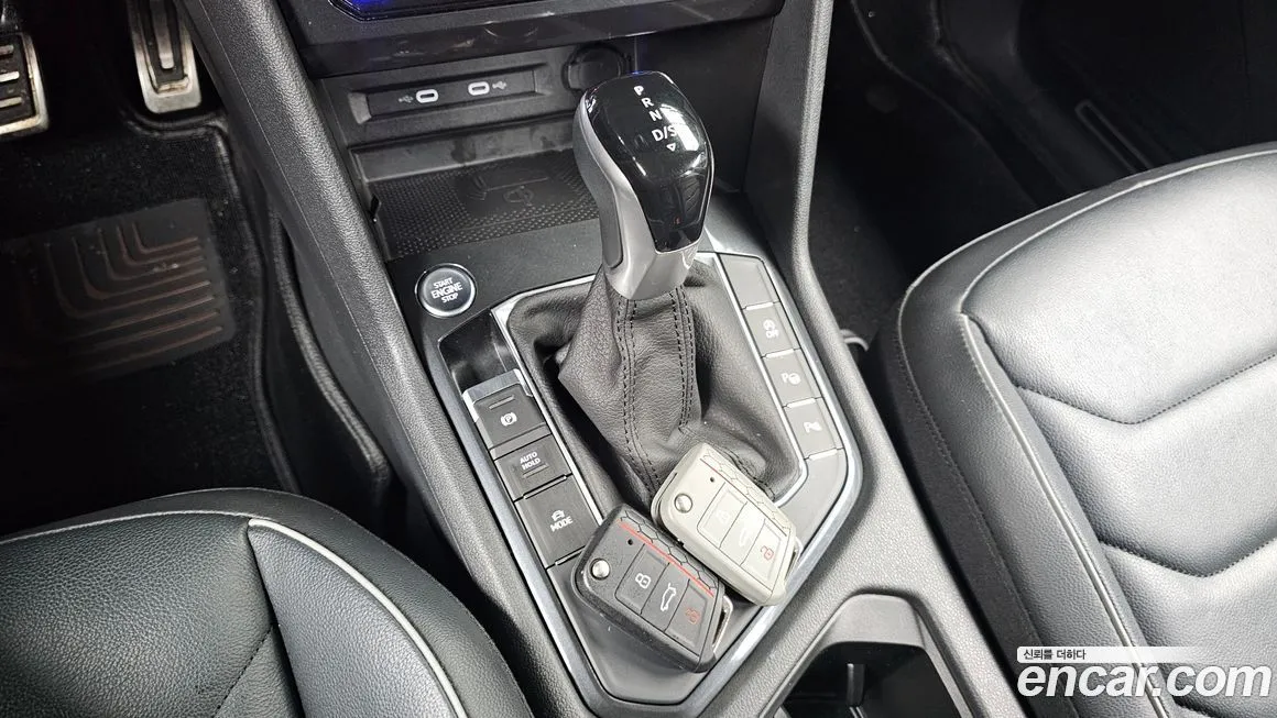 Volkswagen Tiguan — фото 7