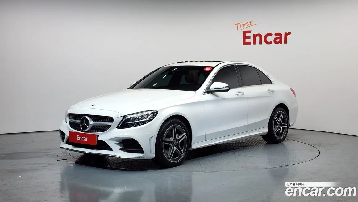Mercedes-Benz C-Class — фото 1