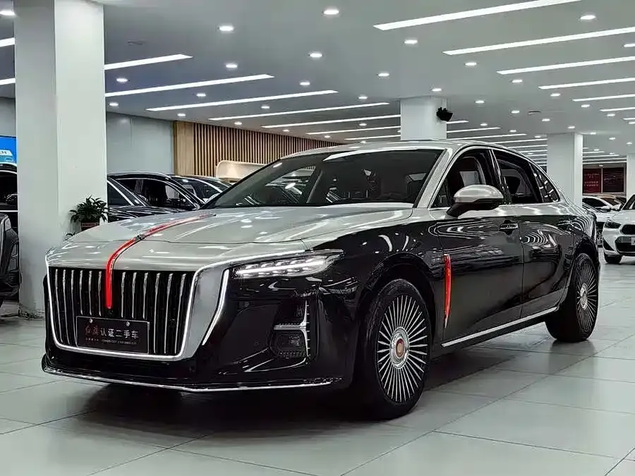 Hongqi H5 — фото 1