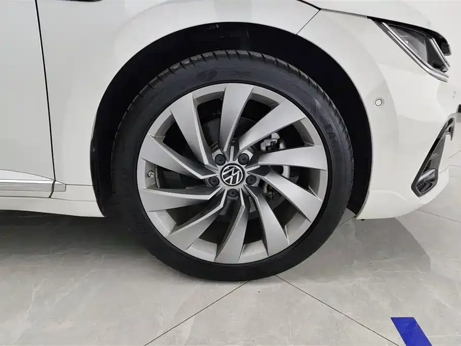 Volkswagen CC — фото 9