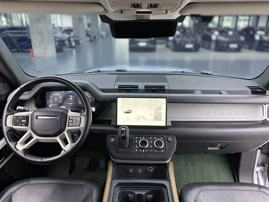 Land Rover Defender — фото 4