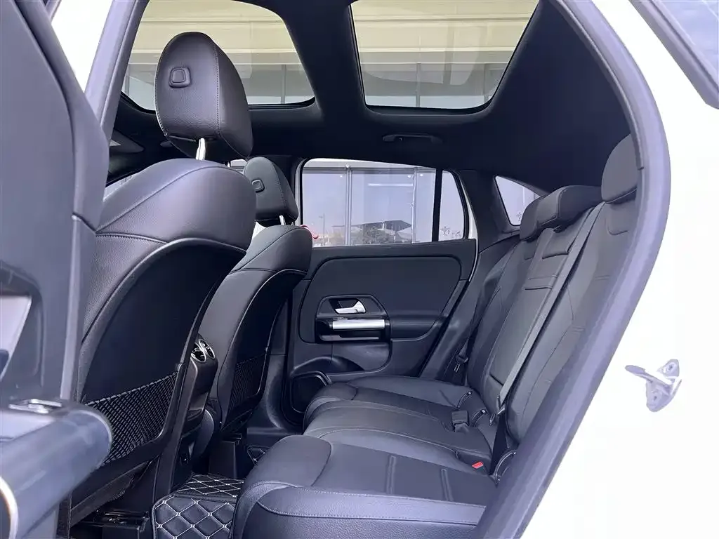 Mercedes-Benz GLA — фото 4
