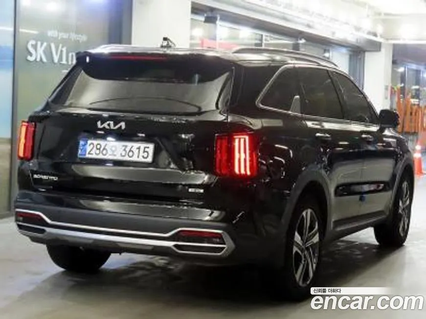 Kia Sorento — фото 6