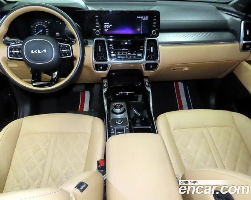 Kia Sorento — фото 5