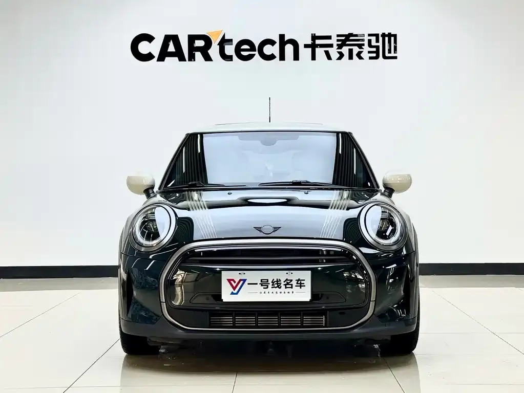 MINI Cooper (3-door) — фото 1