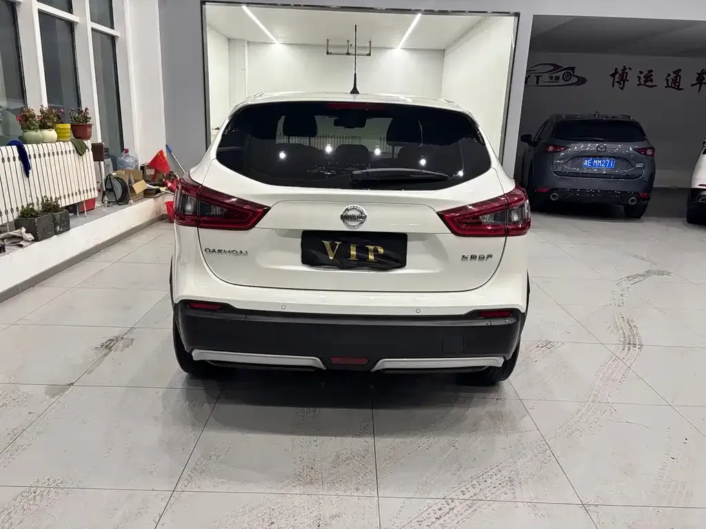 Nissan Qashqai — фото 5