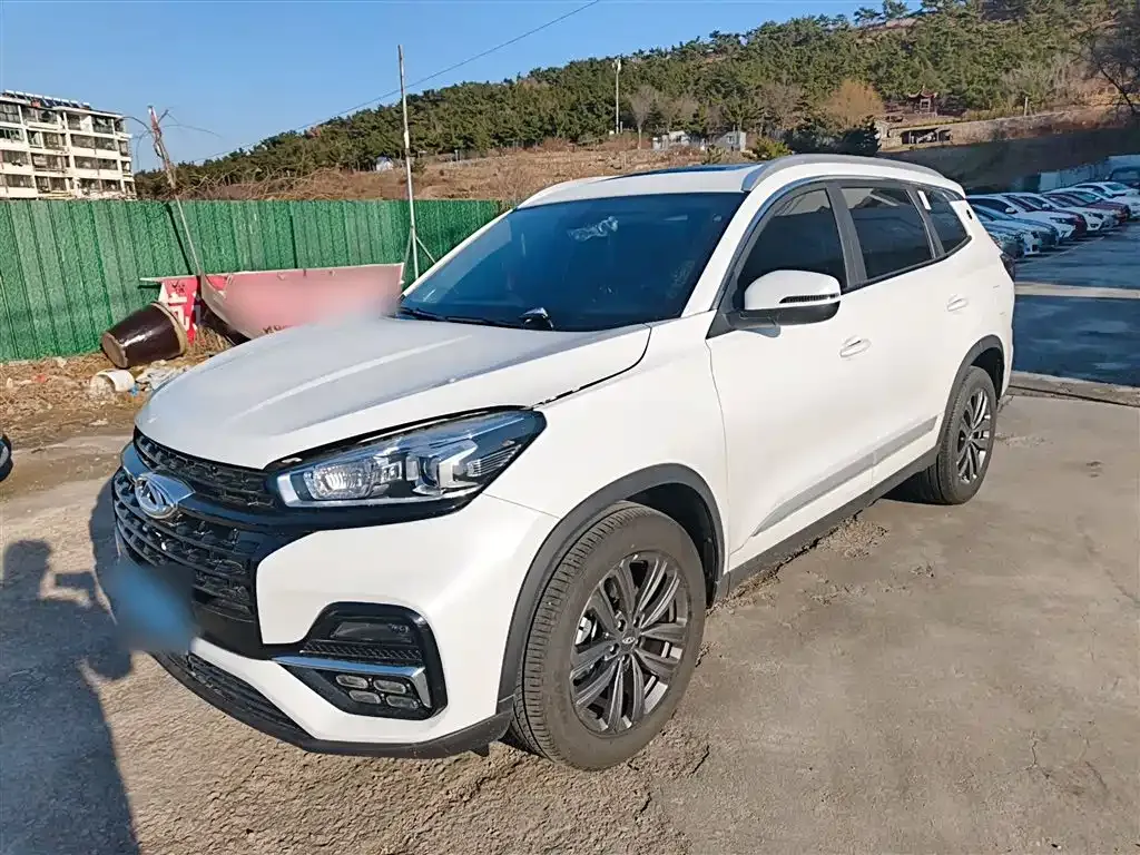 Chery Tiggo 8 — фото 10