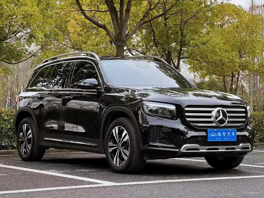 Mercedes-Benz GLB — фото 10