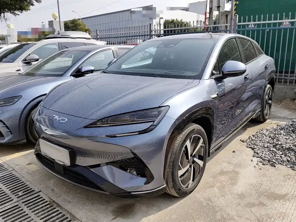 BYD Seal 07 EV — фото 1