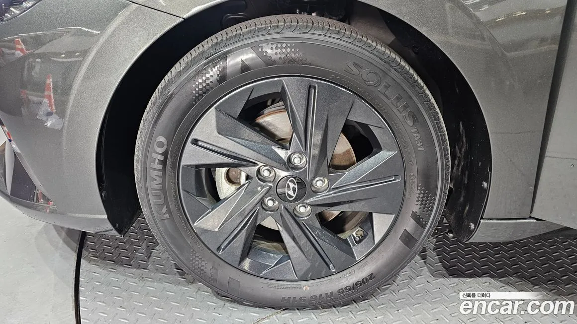 Hyundai AVANTE — фото 10