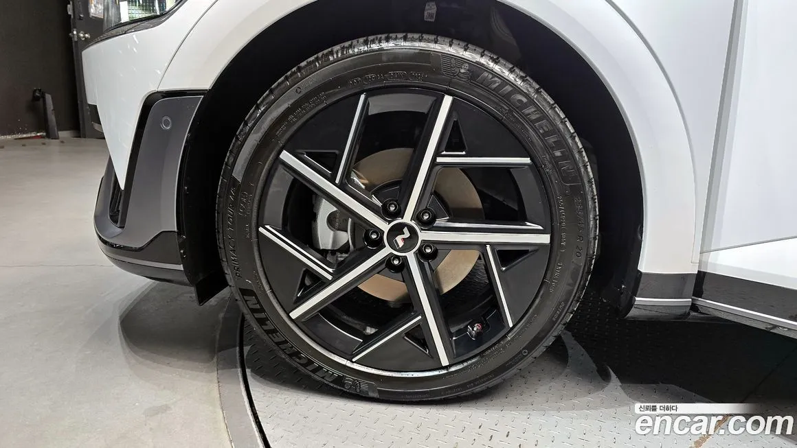 Hyundai Ioniq5 — фото 6