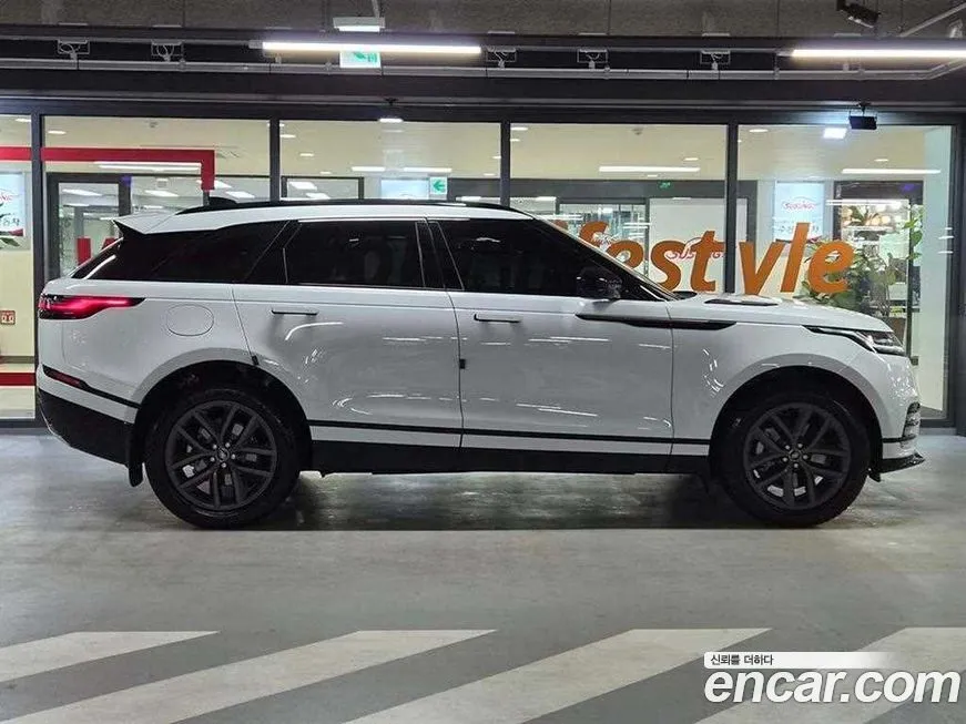 Land Rover Range Rover Velar — фото 7