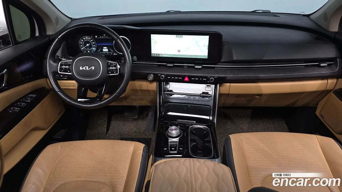 Kia Carnival — фото 10
