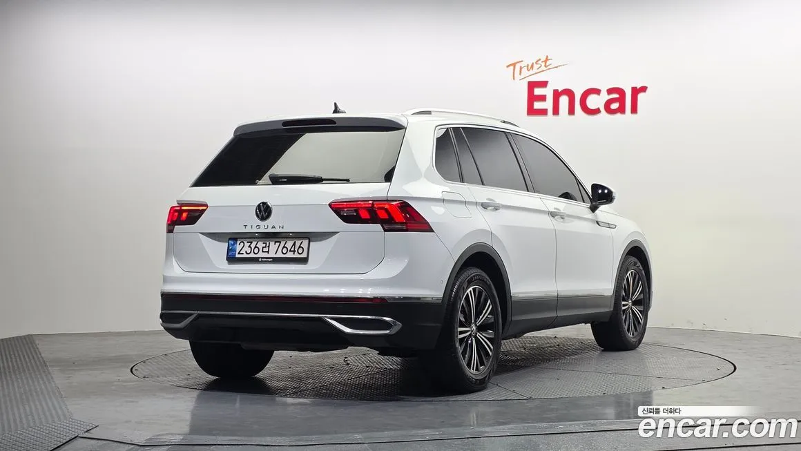 Volkswagen Tiguan — фото 3