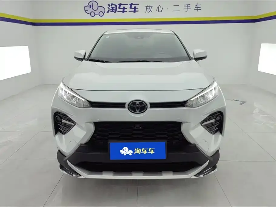 Toyota Wildlander — фото 2
