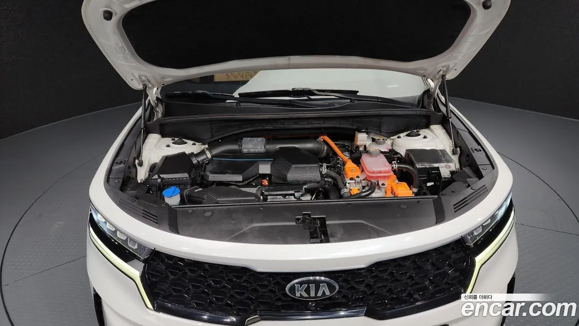 Kia Sorento — фото 8