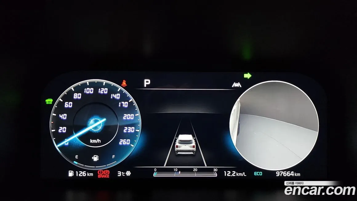 Kia Sorento — фото 9