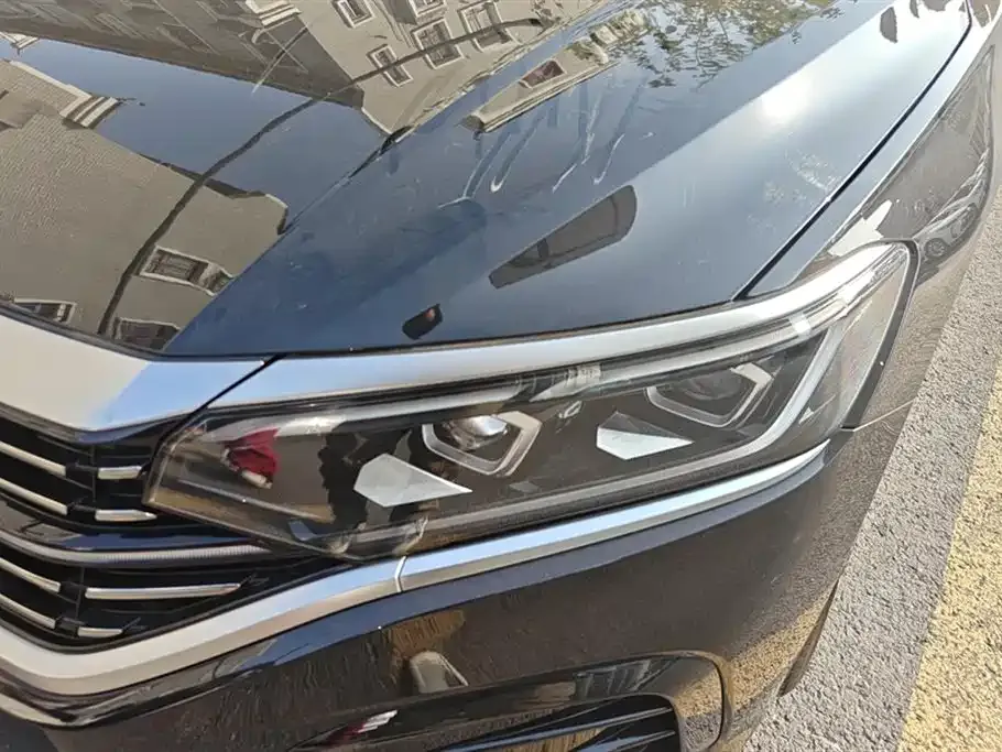 Volkswagen Passat — фото 2