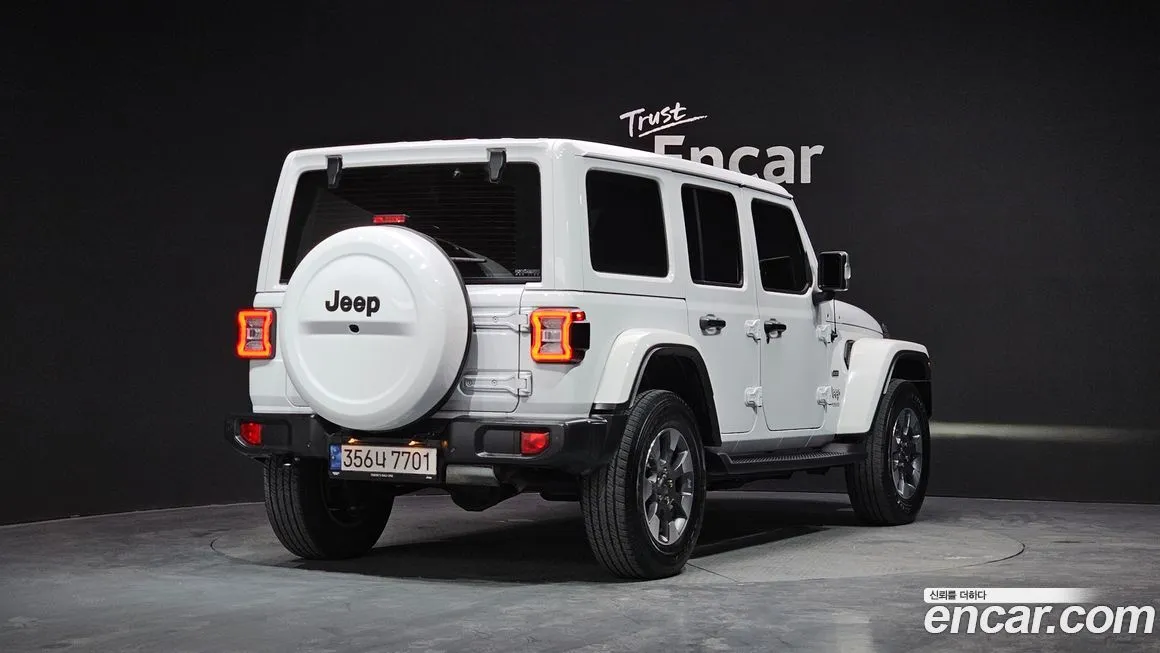 Jeep Wrangler — фото 3